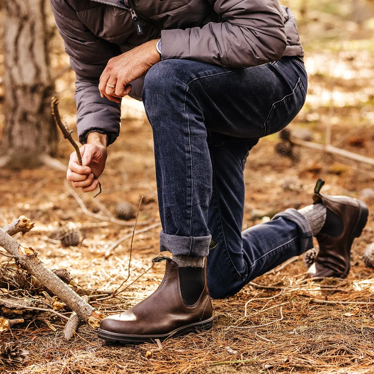 2116 Chelsea Boot in Brown from Blundstone wander light