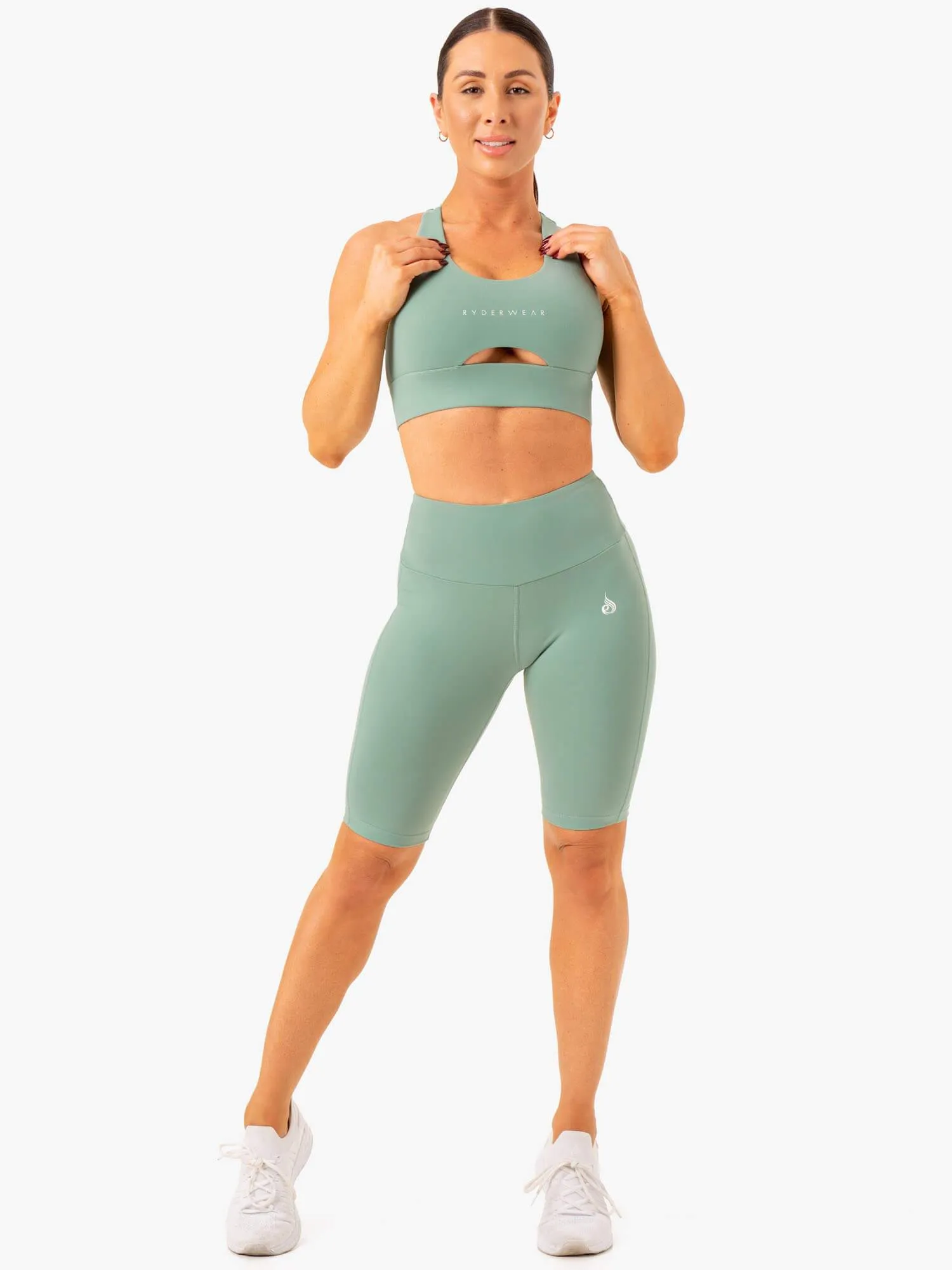 Action Bike Short - Sage flexible fit