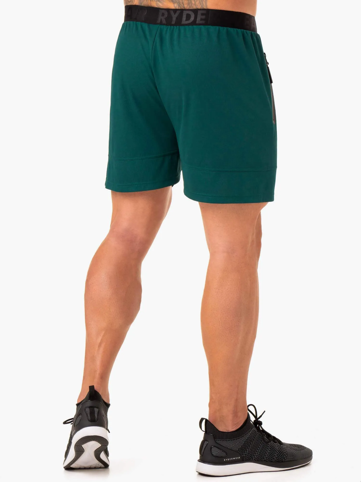 Action Mesh Short - Emerald sporty vibes