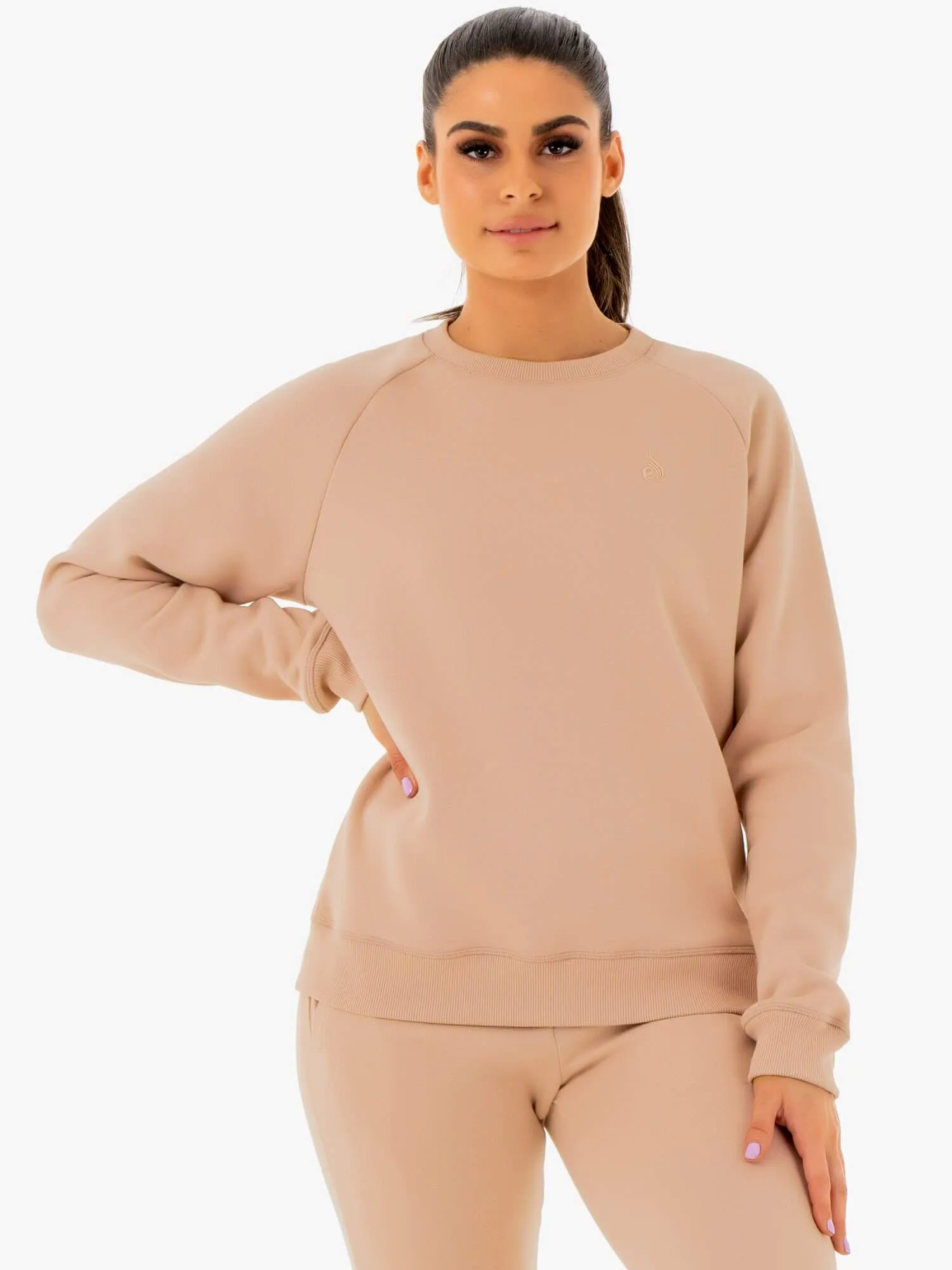 Adapt Boyfriend Sweater - Nude stylish fit