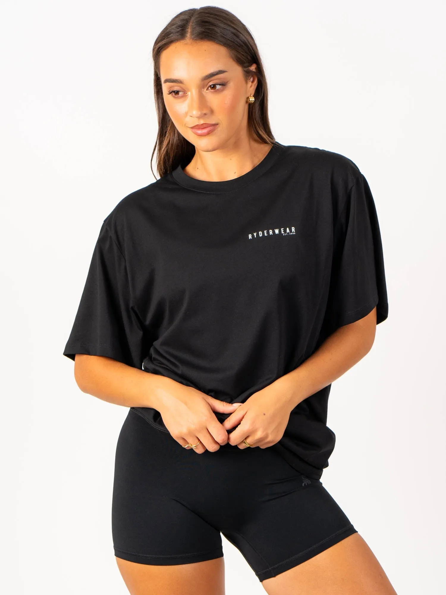 Advance Oversized T-Shirt - Black everyday comfort