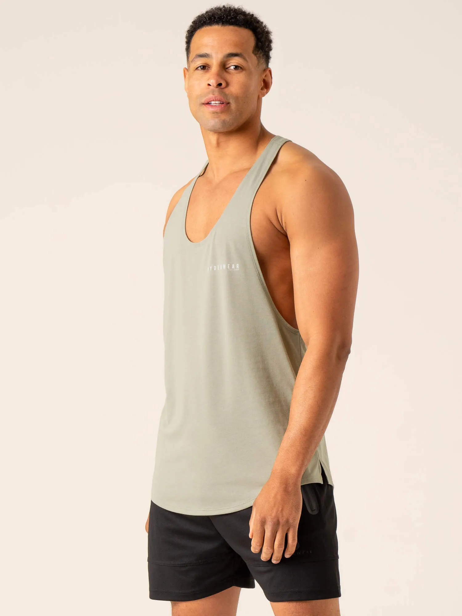 Advance Stringer T-Back - Sage sport gear