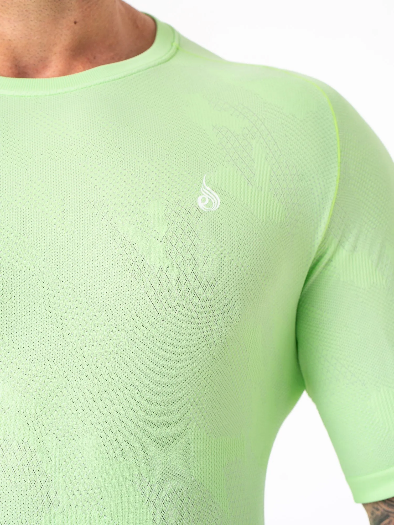 Aero Core Seamless T-Shirt - Lime casual comfort