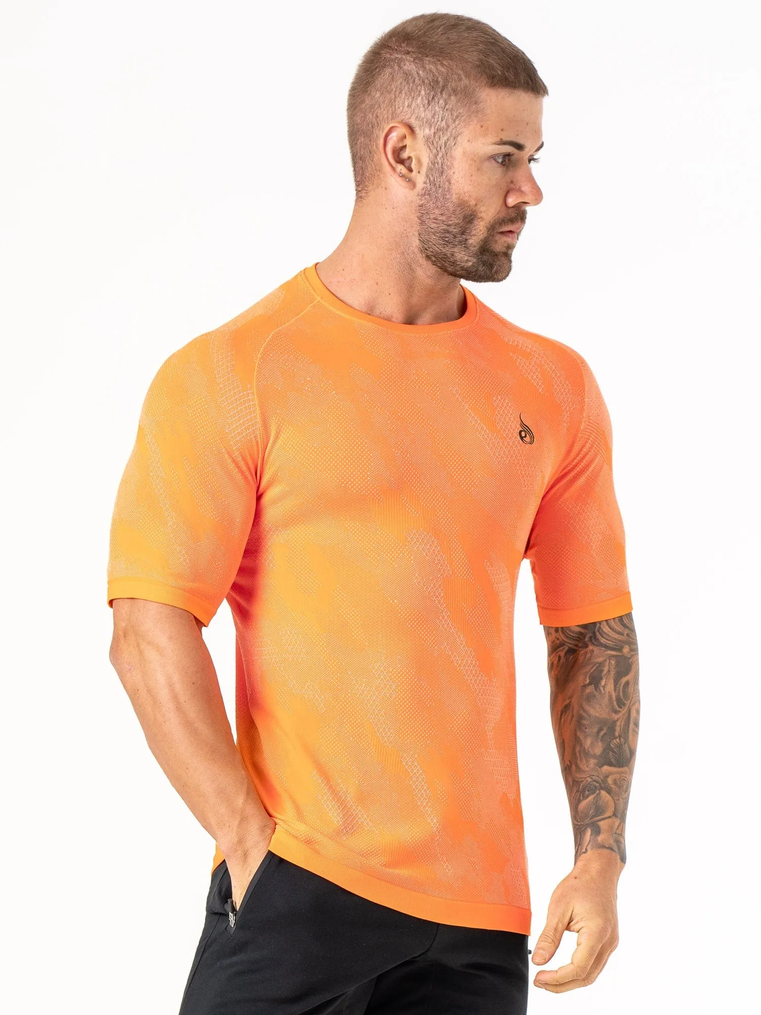 Aero Core Seamless T-Shirt - Orange urban look