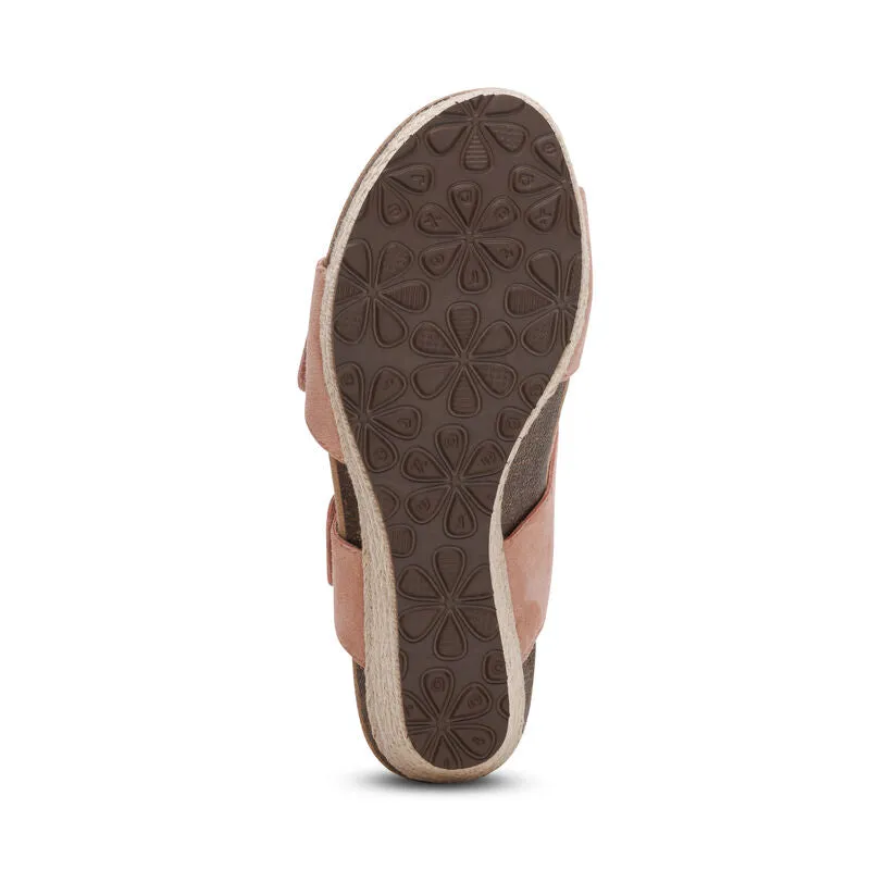 Aetrex Women's Ashley Espadrille Wedge Rose foot friend