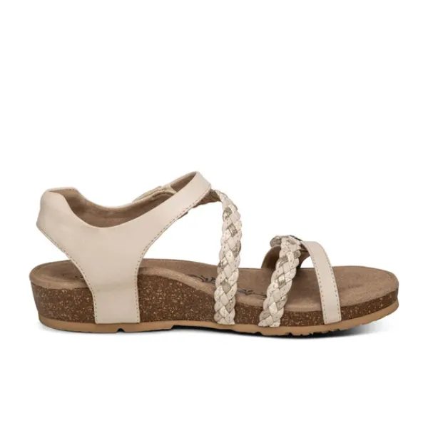Aetrex Women's Jillian Ivory vacation ready
