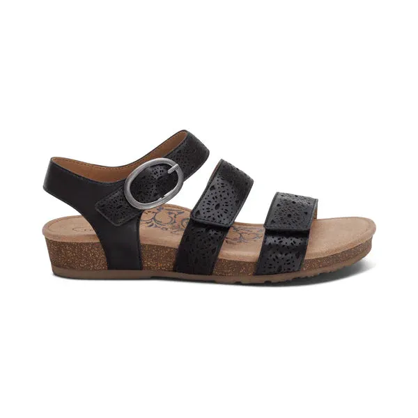 Aetrex Women's Lilly Cutout Black Nature Lover