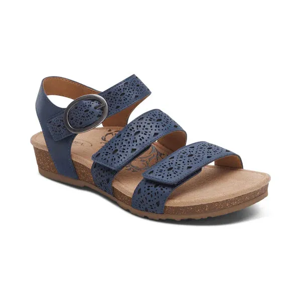 Aetrex Women's Lilly Cutout Navy Carefree Feet
