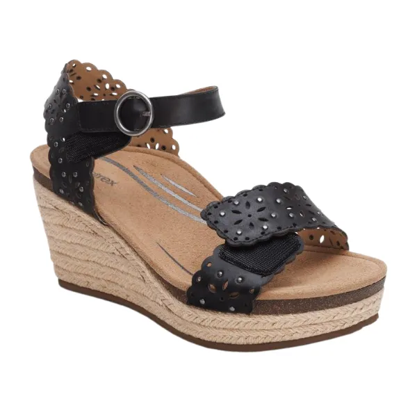 Aetrex Women's Sydney Black Cutout go anywhere