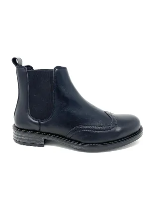 Andy Chelsea Boot in Black from Novacas wander free