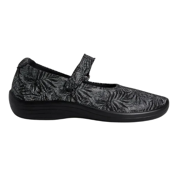Arcopedico Women's Estrela Black Palm weather proof