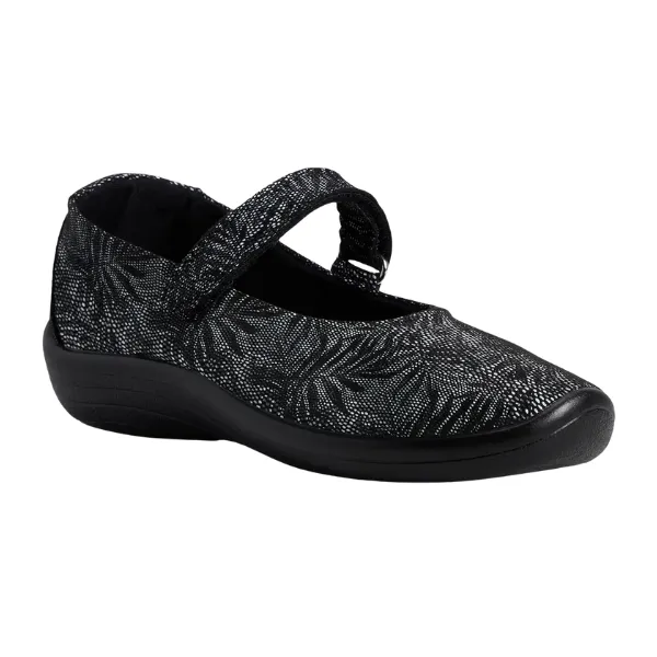 Arcopedico Women's Estrela Black Palm weather proof