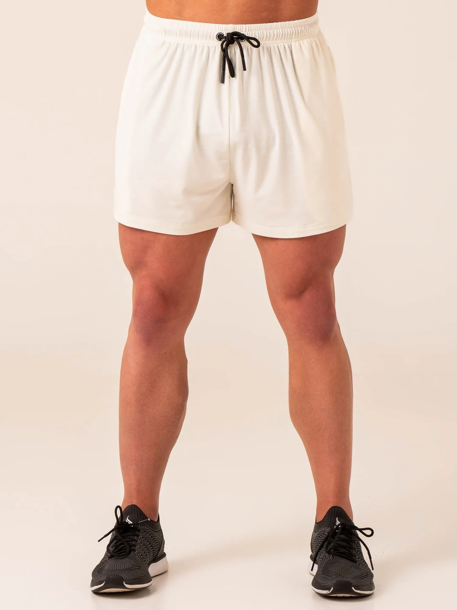 Arnie Shorts - White fitness essentials