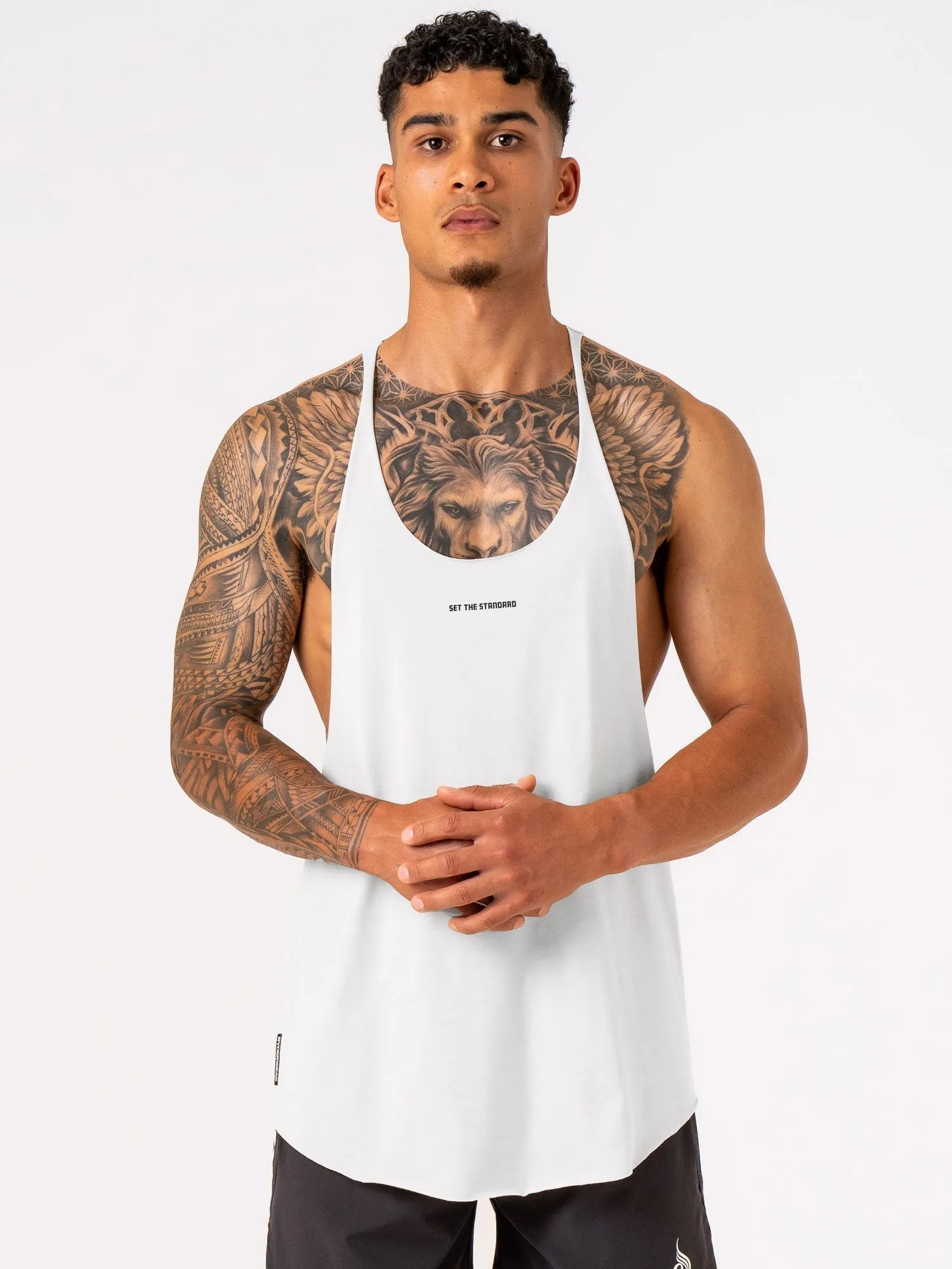 Arnie T-Back - White free movement