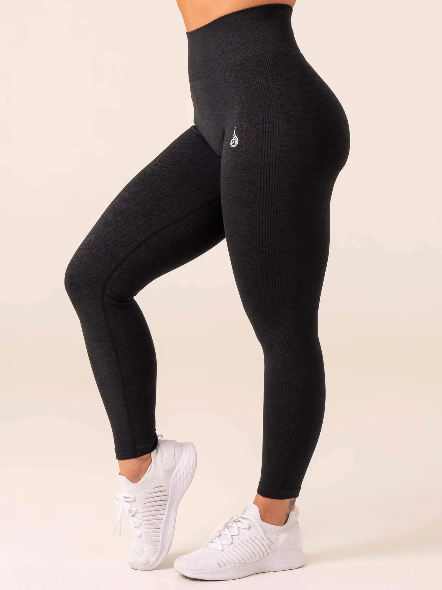Aspire Seamless Leggings - Black Marl Daily comfort