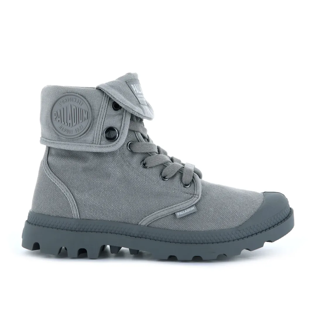 Baggy Canvas Boot in Titanium from Palladium alt edge