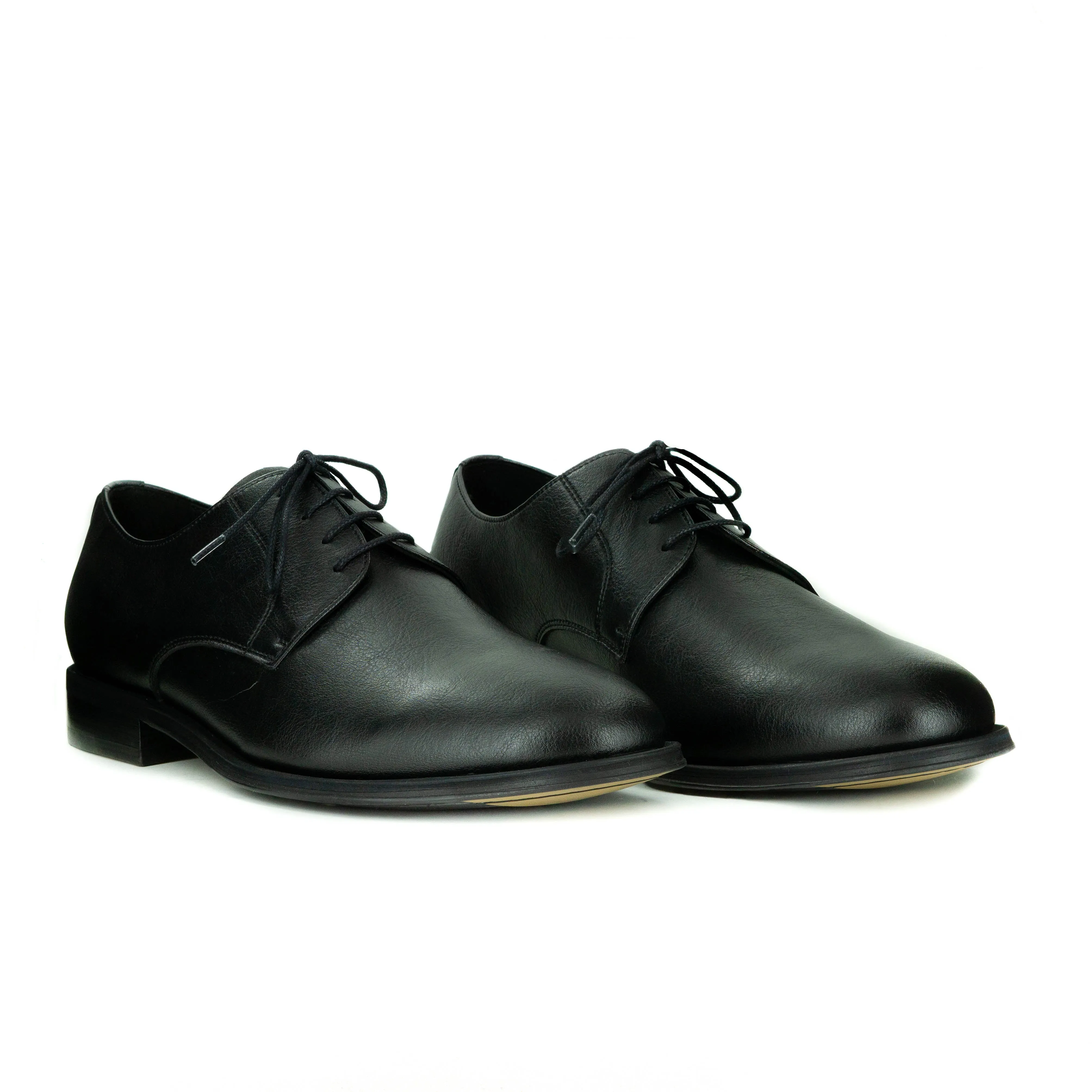 Benjamin in Black from Novacas breathable wear