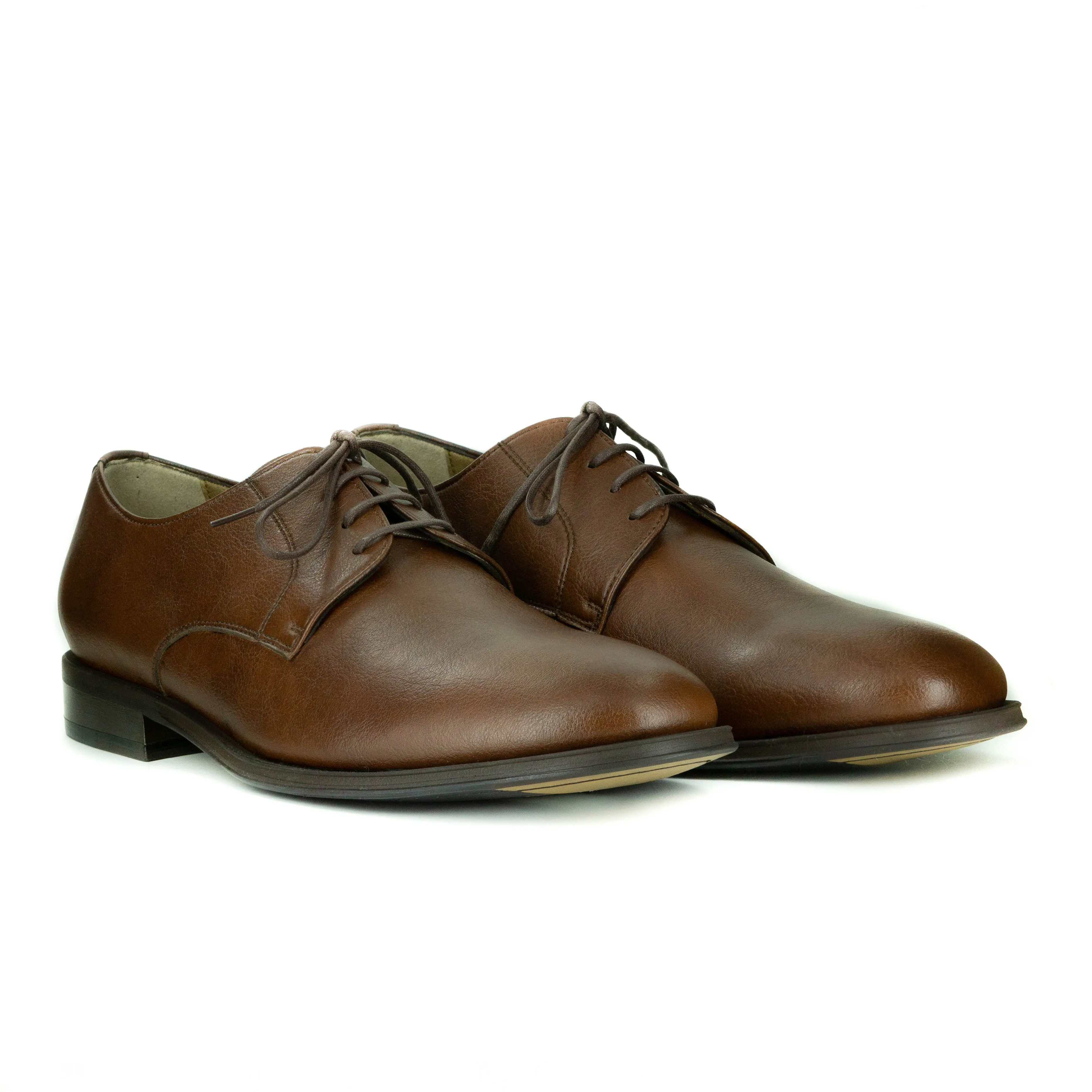 Benjamin in Tan from Novacas neat finish