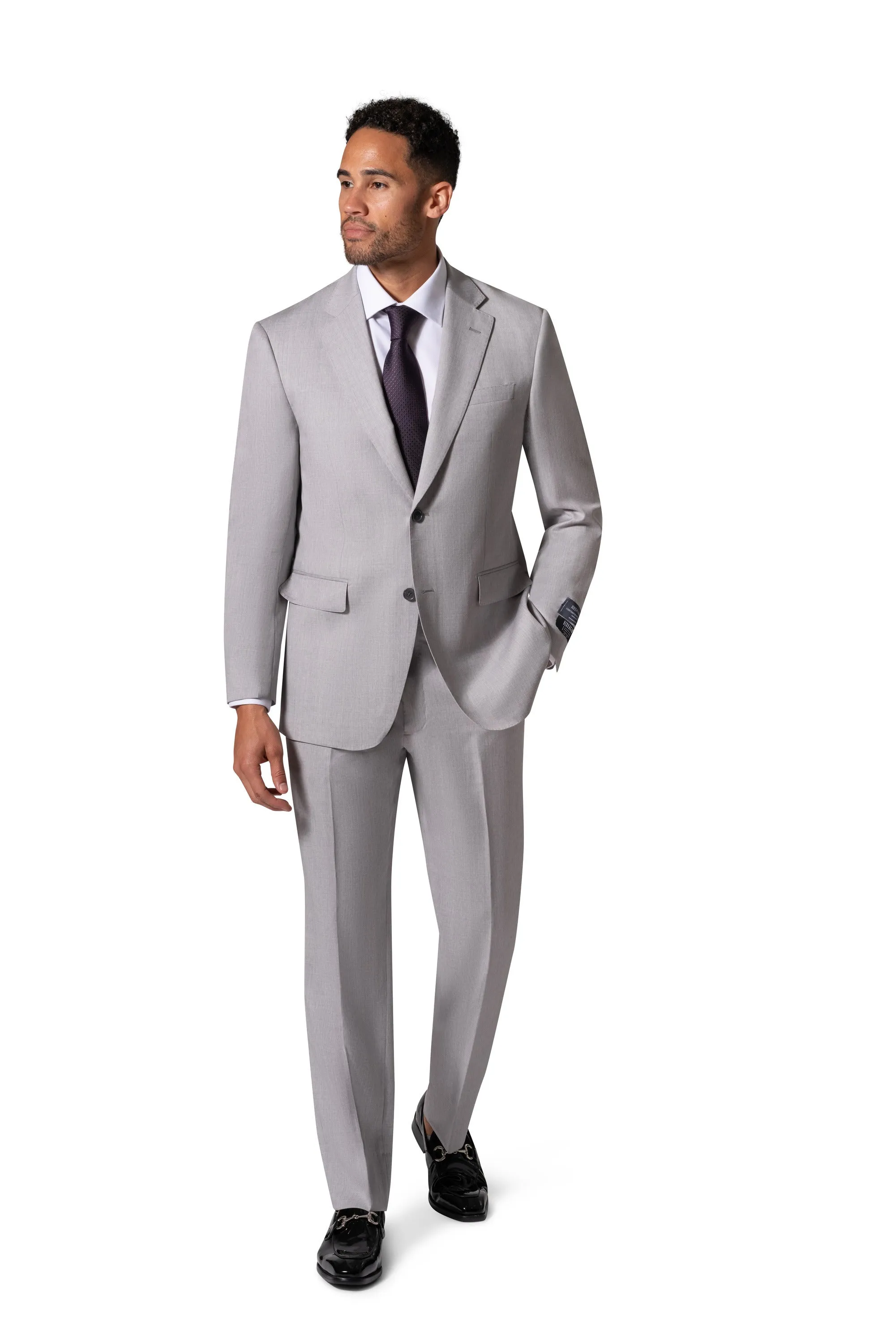 Bergamo Elegant - Reda | Modern Fit 2-Piece Solid Suit - Light Grey dapper outfit