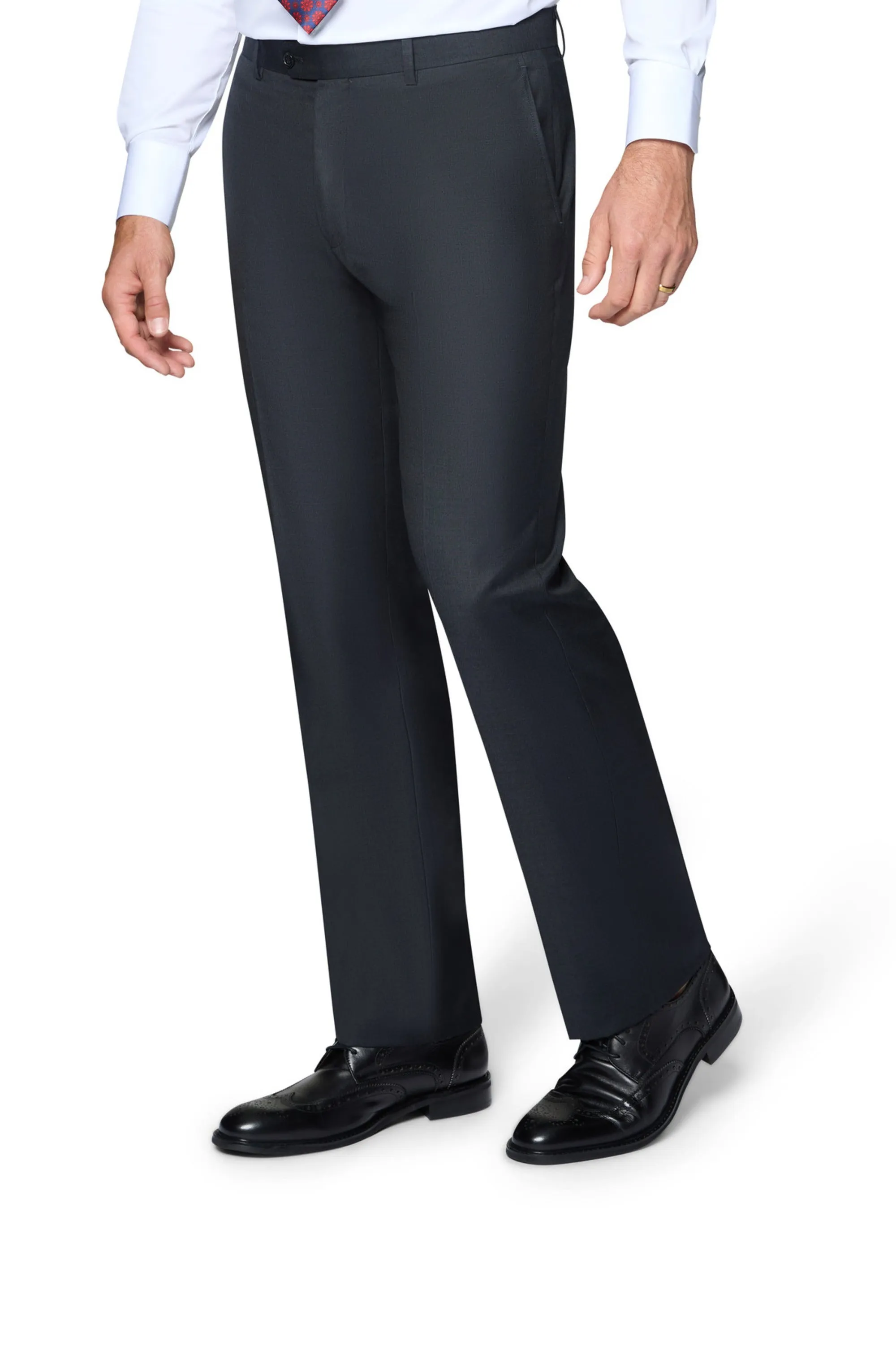 Bergamo Elegant Wool Suit - Charcoal style guide