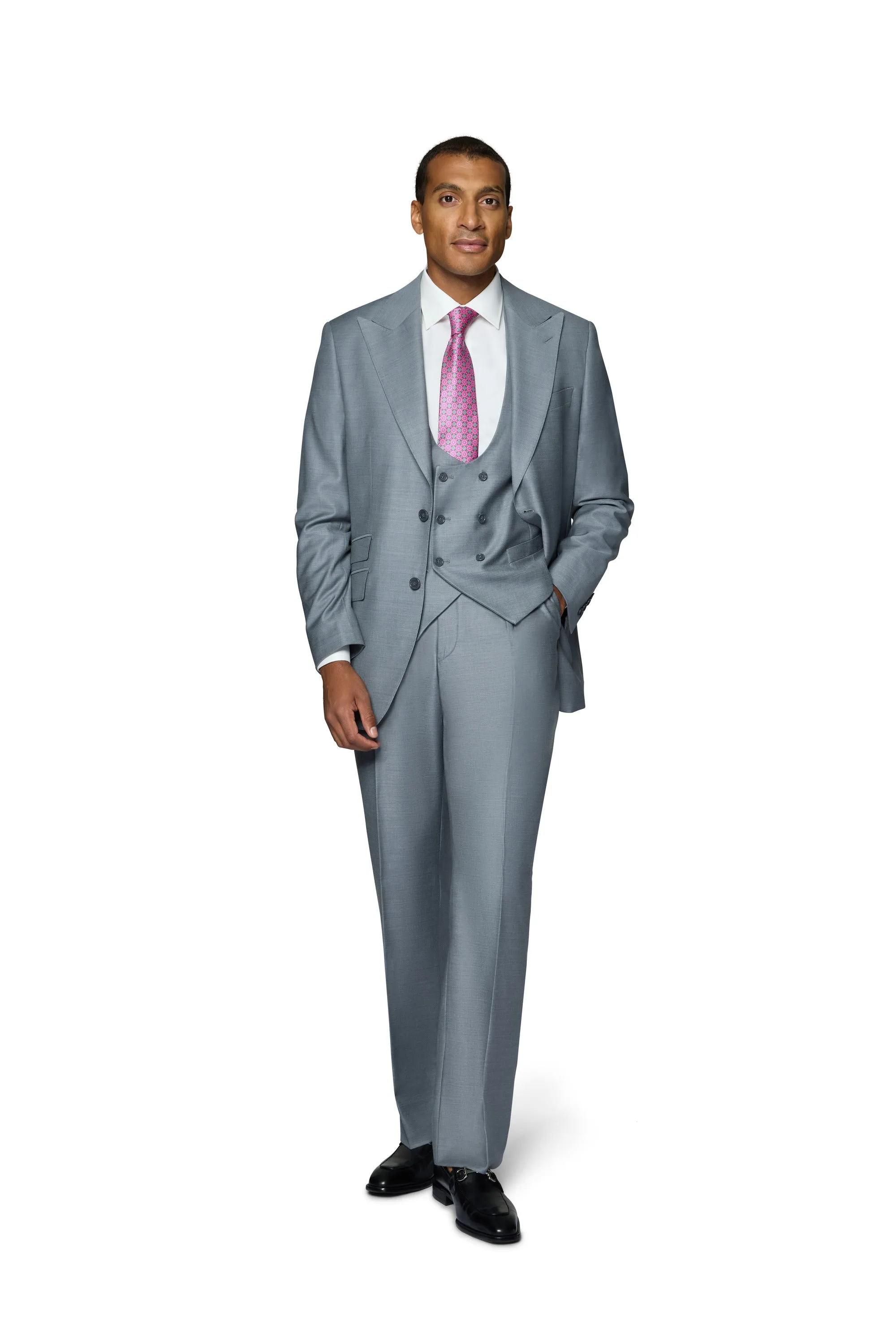 Bergamo Essex Elegant - Faille Wool Solid Suit - Medium Grey confident look