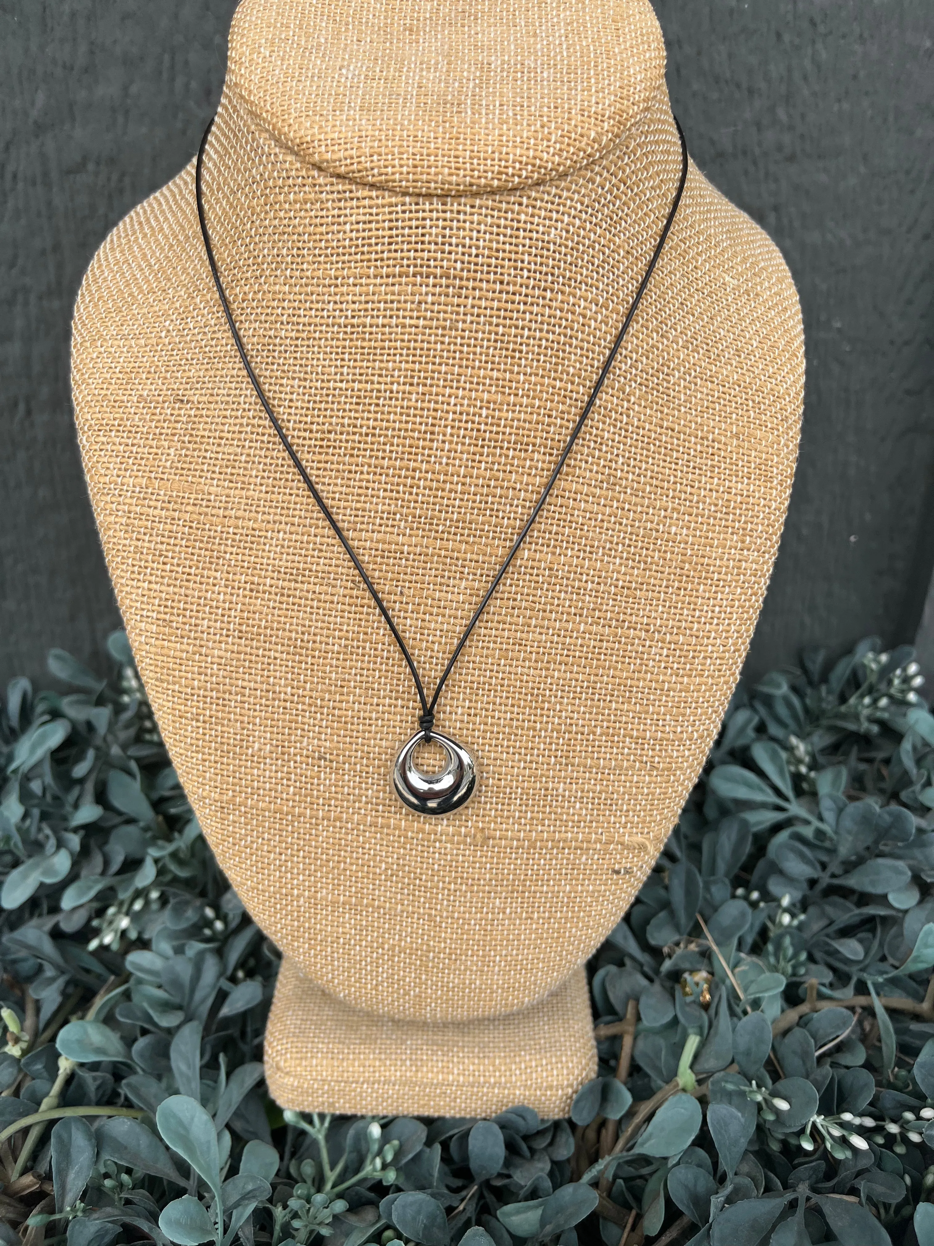 Black Cord Necklace Romantic Expression