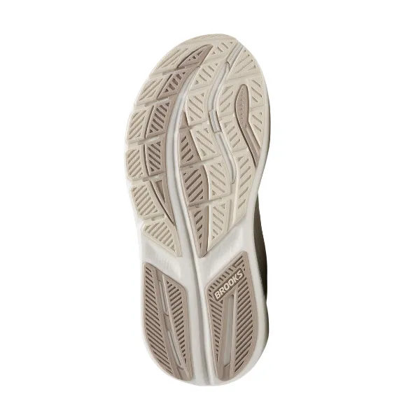 Brooks Women's Ghost Max 3 Wide Coconut/Chateau terrain fit