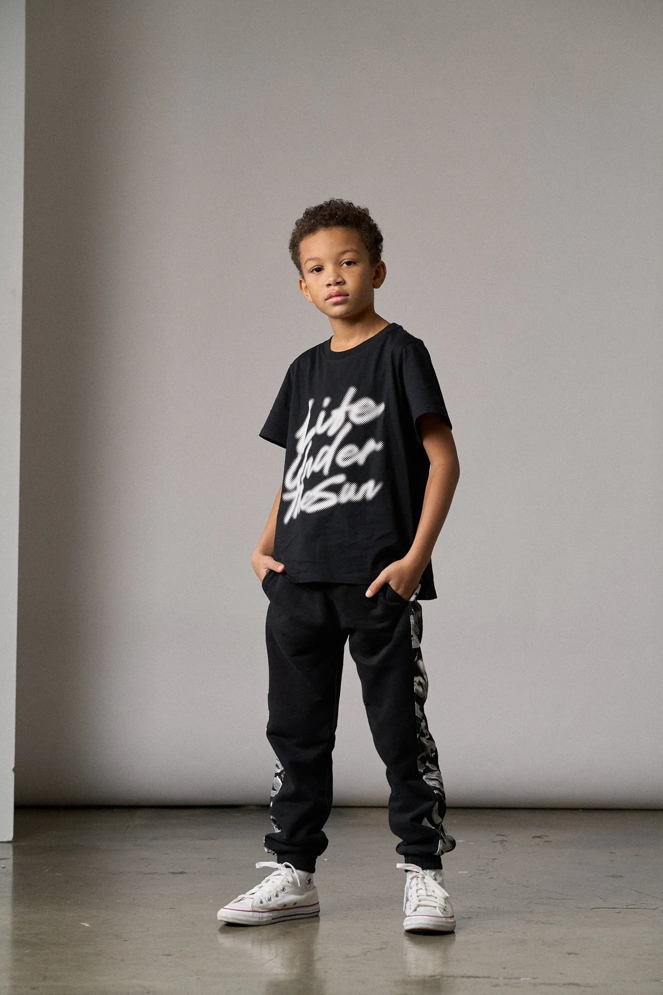 Brush Stroke Sweatpant - Black Fashion Trend