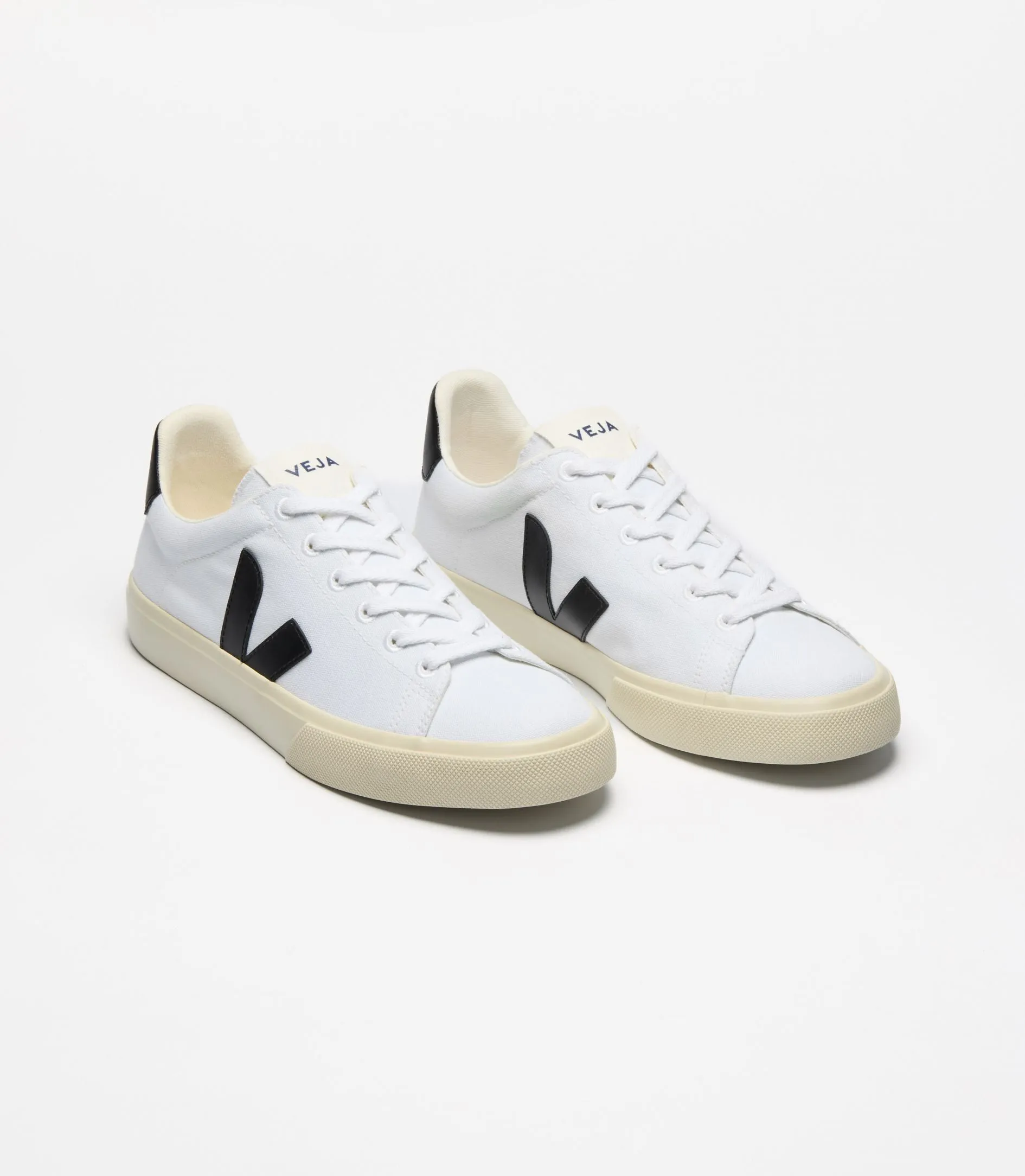 Campo Canvas in White Black from Veja Stride Control