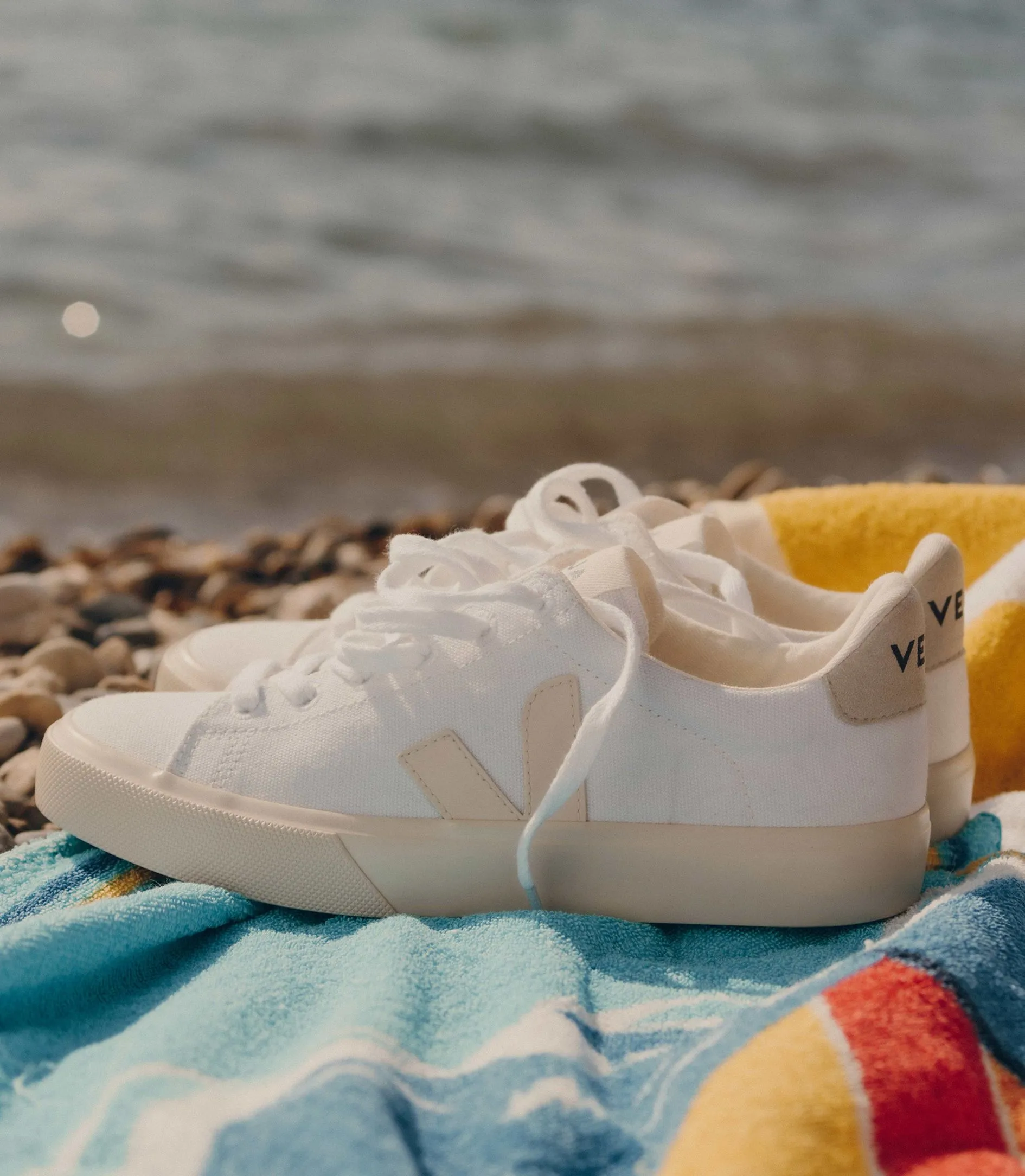 Campo Canvas in White Pierre from Veja Swift Step