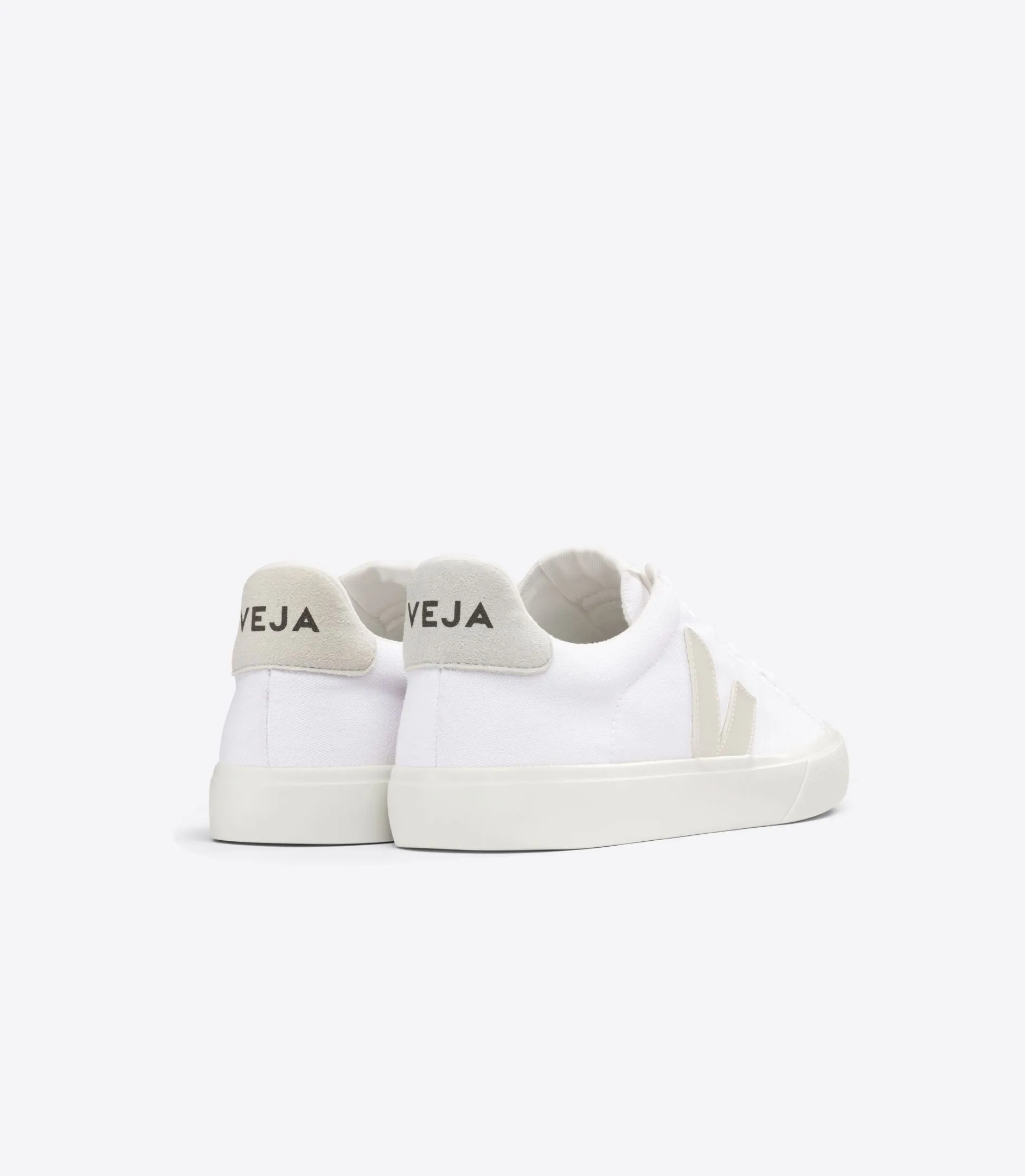 Campo Canvas in White Pierre from Veja Fit Culture