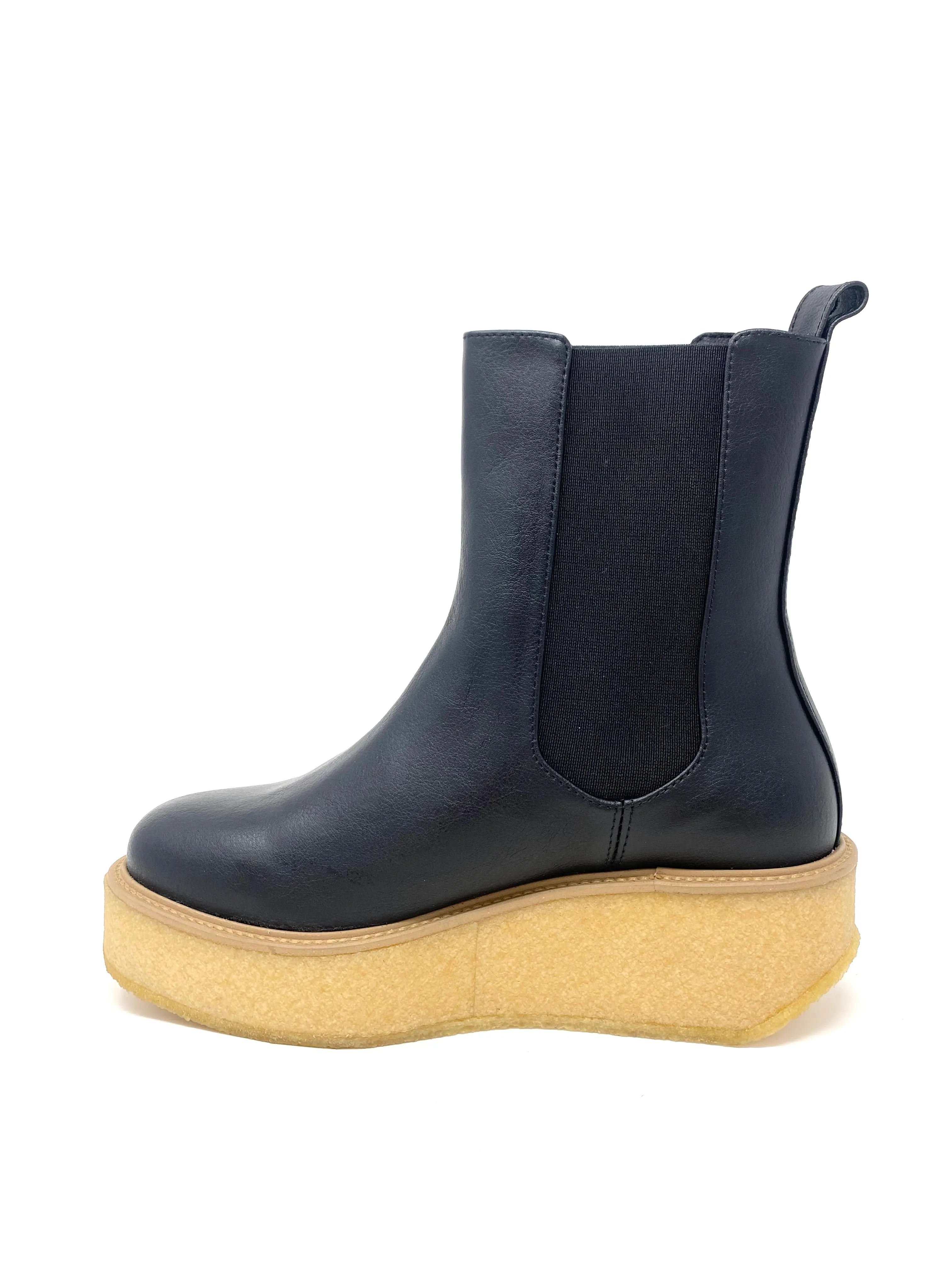 Carey Platform Boot in Black from Novacas off trail