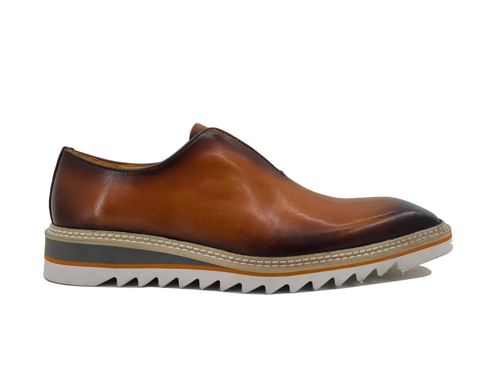 Carrucci KS550-08 Laceless Loafer with Contrast Color Sole - Cognac minimal tone