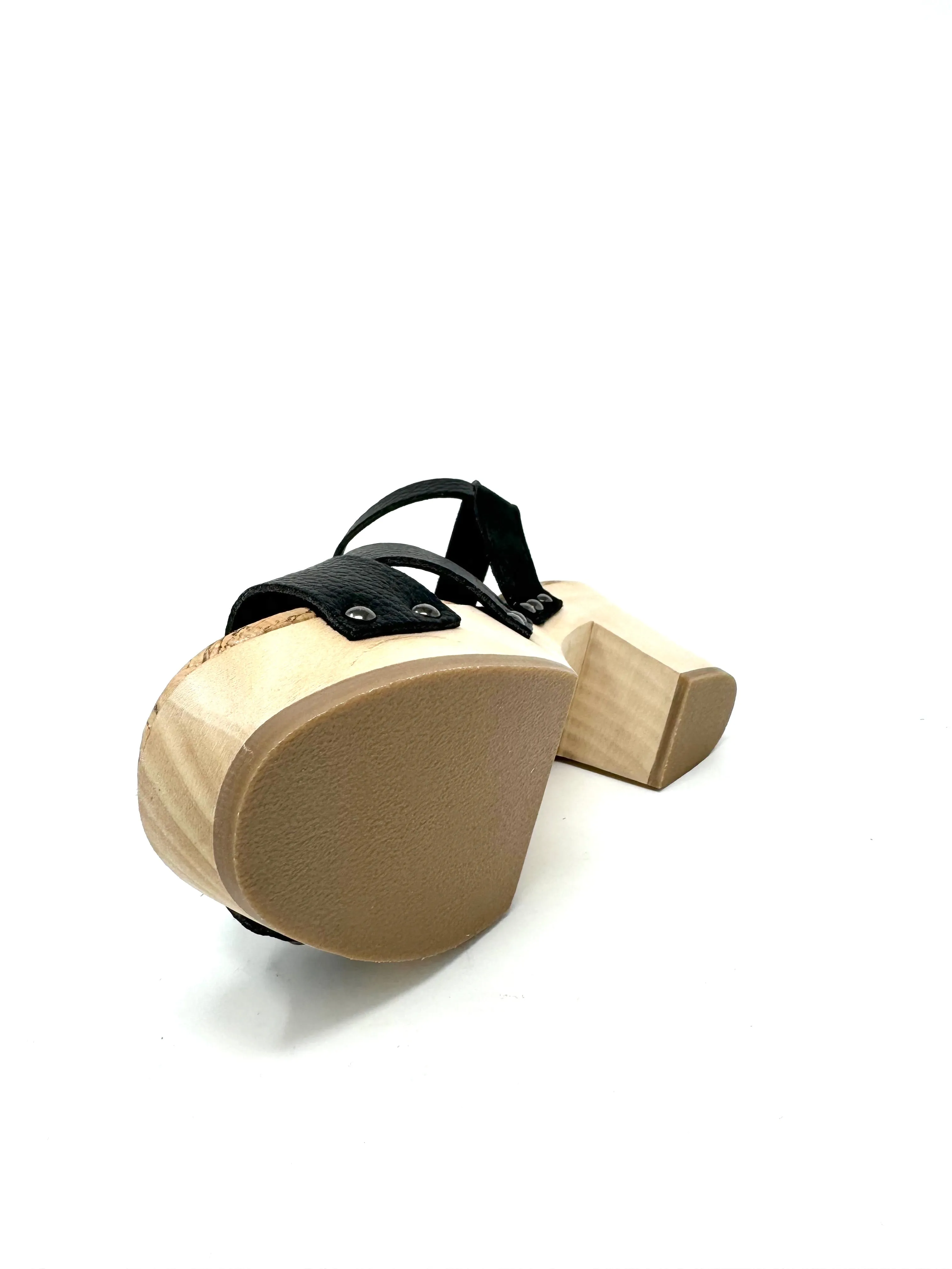 Chloe Clog in Black from Novacas Soft Footing