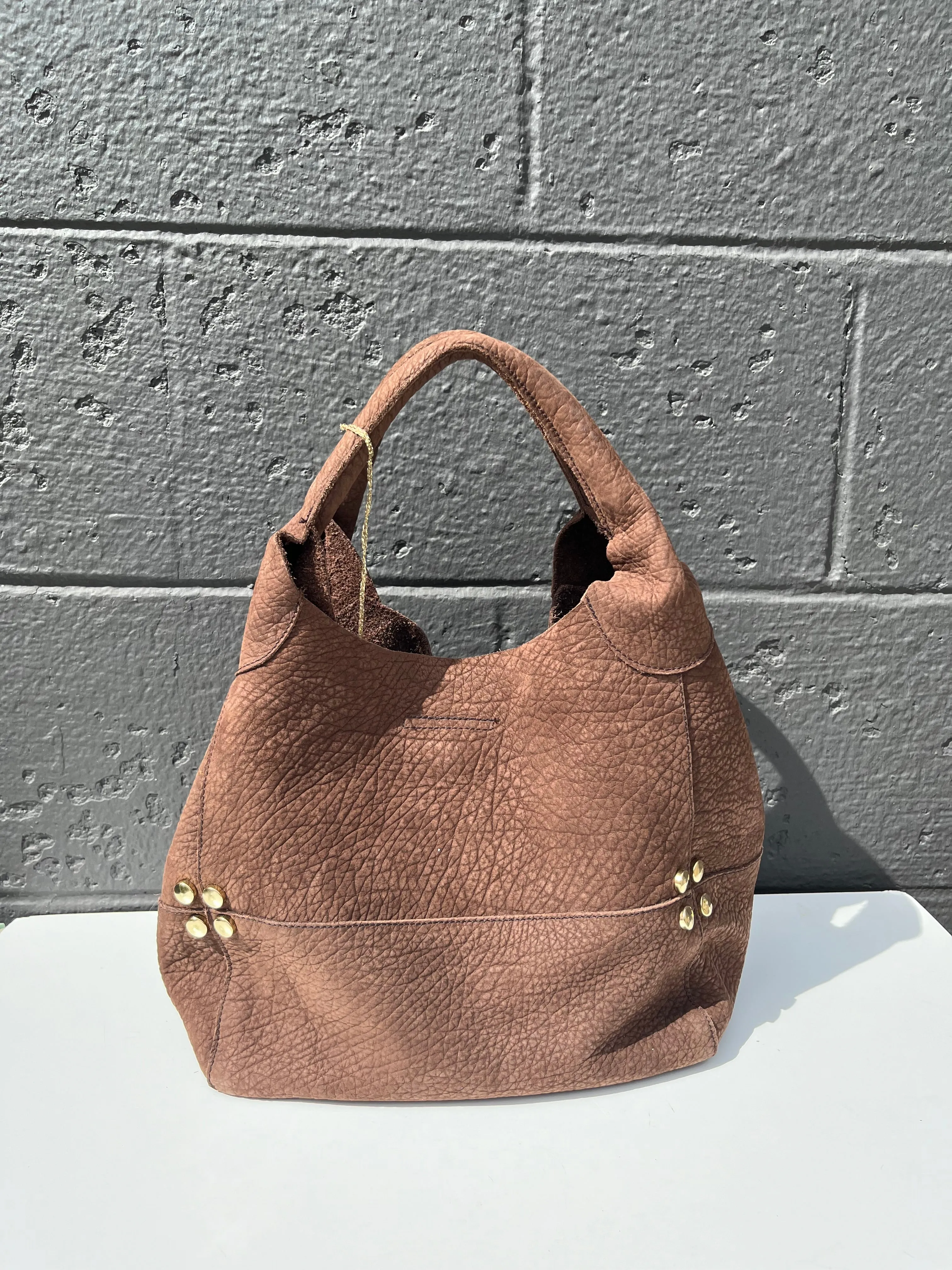 Chocolate Brown Leather Bag with Gold Details daily fit