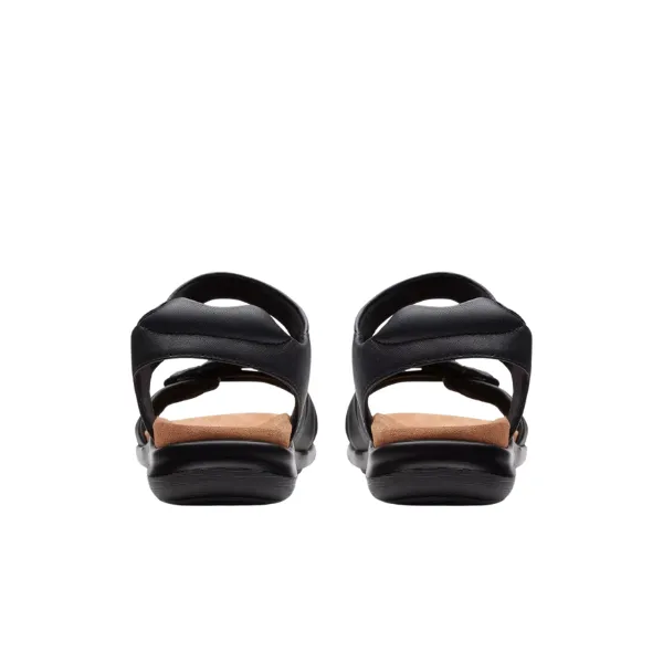 Clarks Women's Wide Kitly Ave Black Leather breath feel