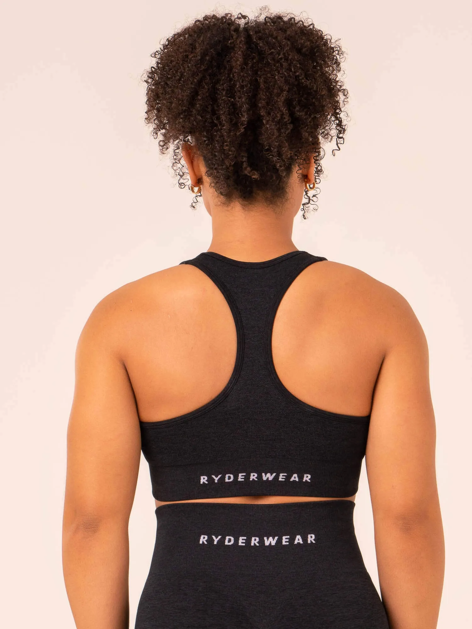 Contour Seamless Sports Bra - Black Marl No Pressure