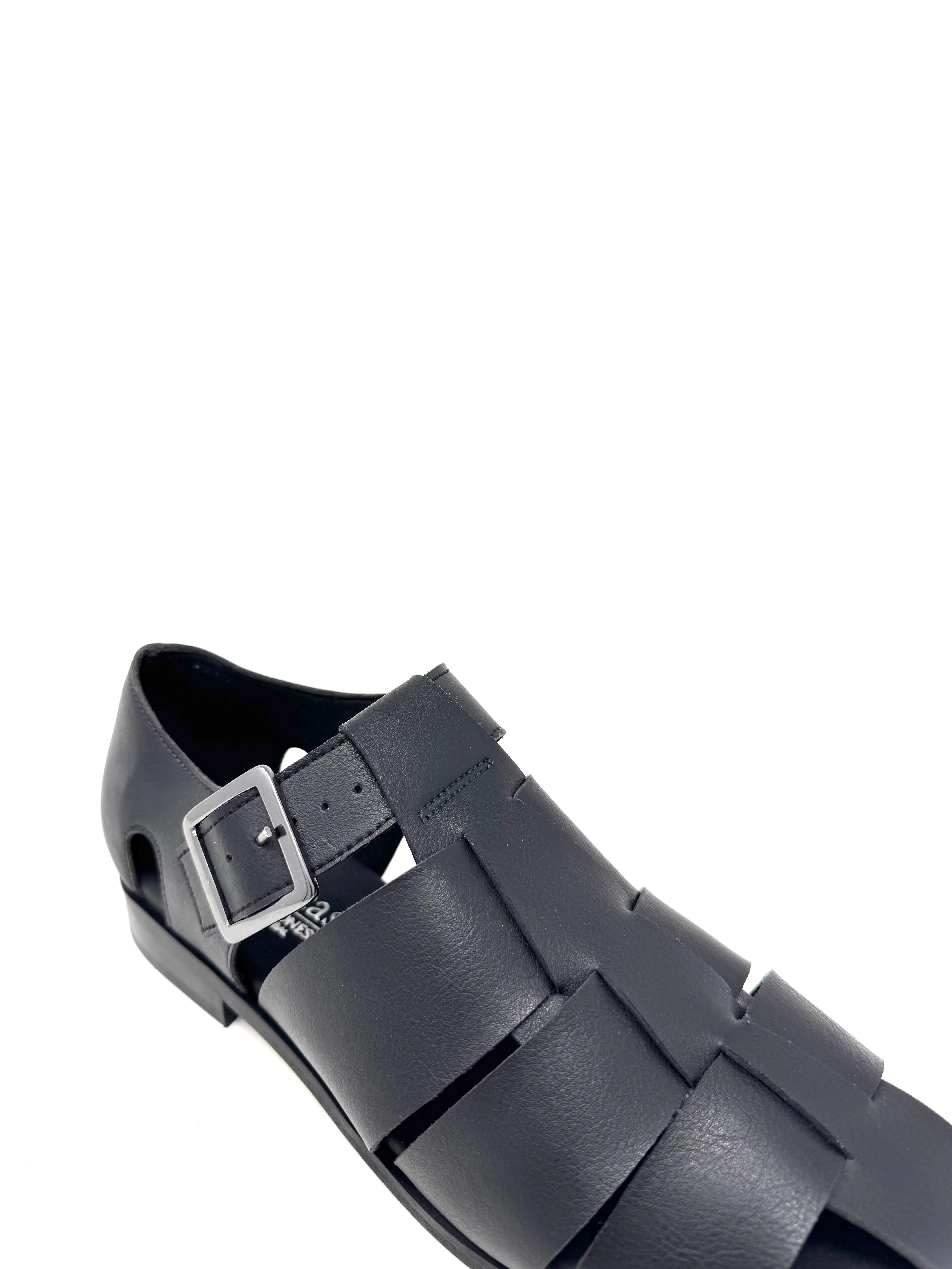 Courtney Sandal in Black from Novacas Wander Soul