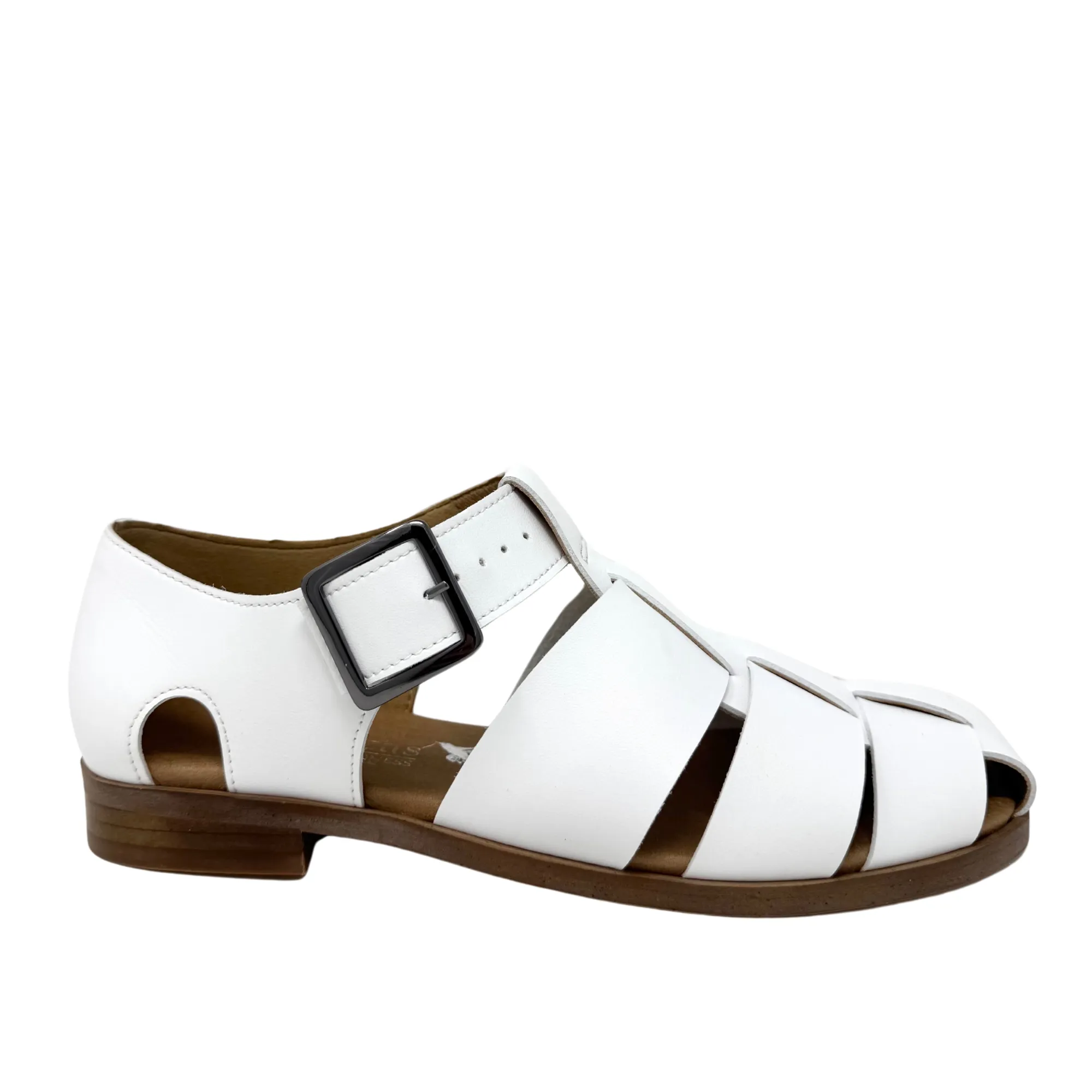 Courtney Sandal in White from Novacas Happy Feet