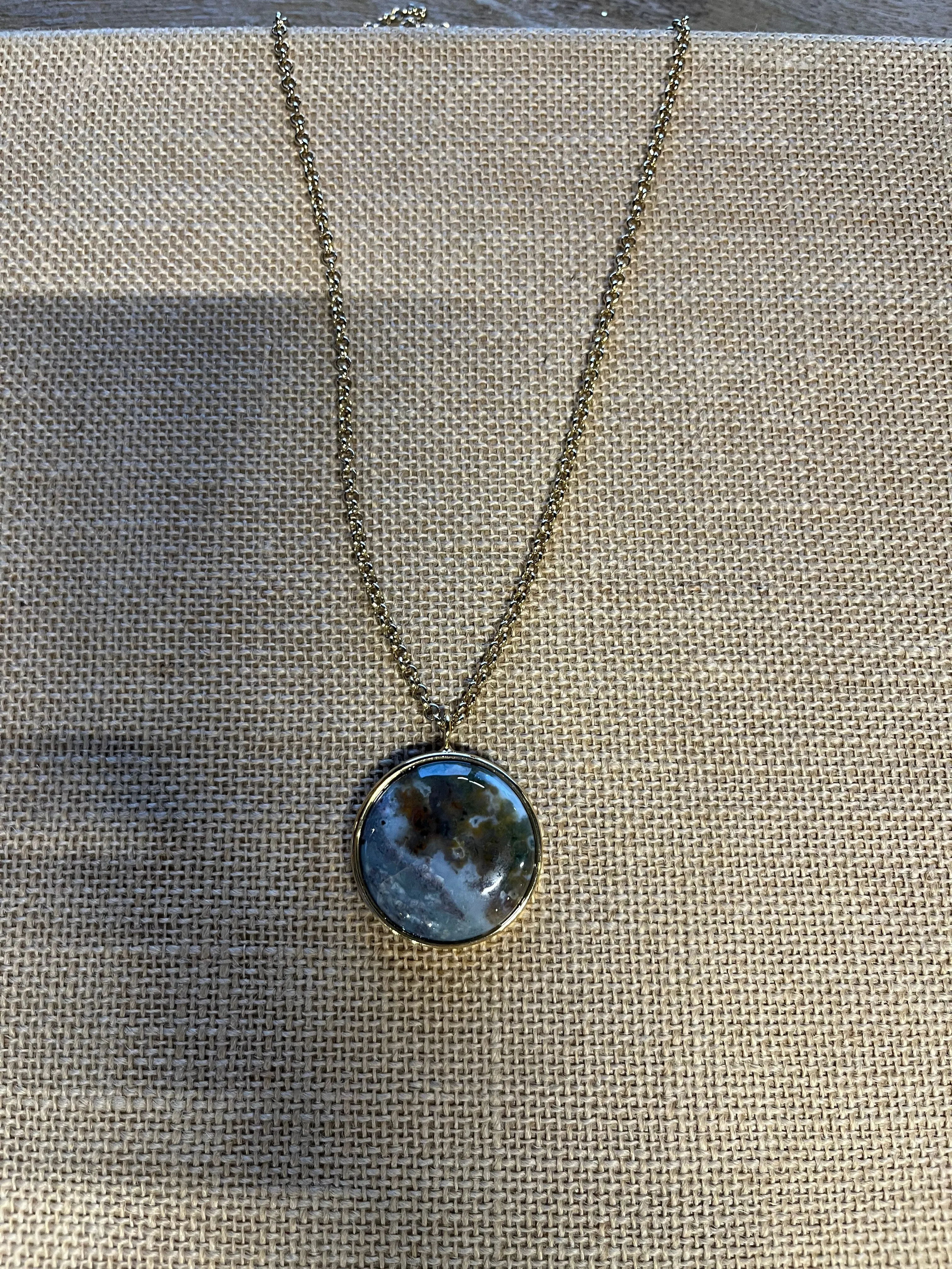 CPL3227b  X-Large Universe Pendant, 34 Trend Performance