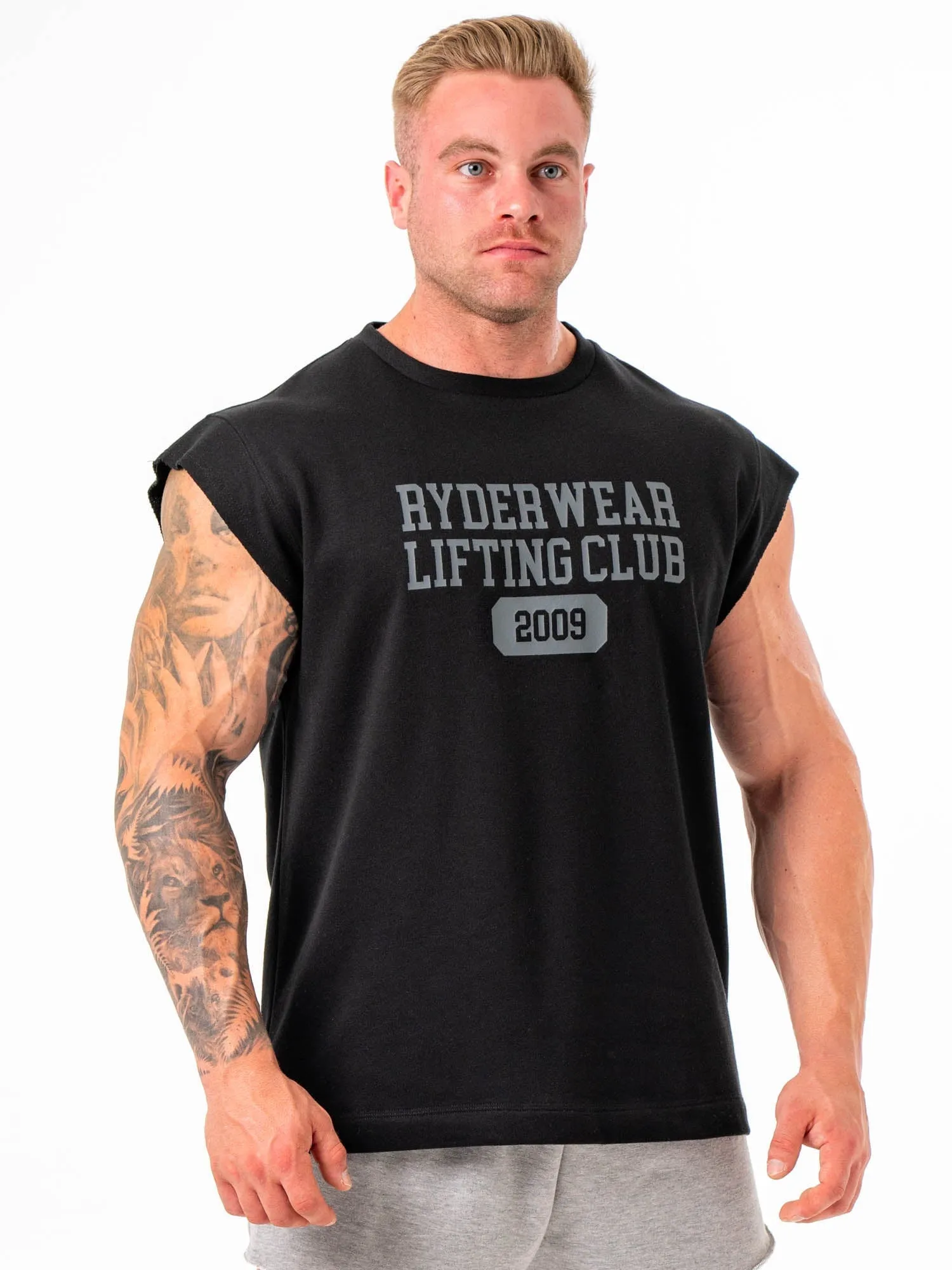 Cut Off Muscle Tank - Black lightweight comfort