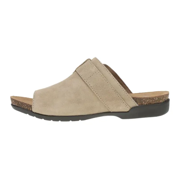 Dansko Women's Rylee Suede Sand Fresh Soul