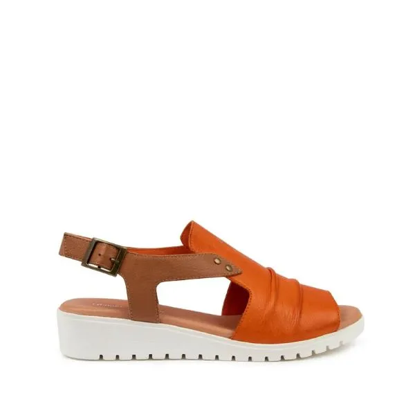 Django & Juliette Women's Madis Orange/Dark Tan Leather relaxing feel
