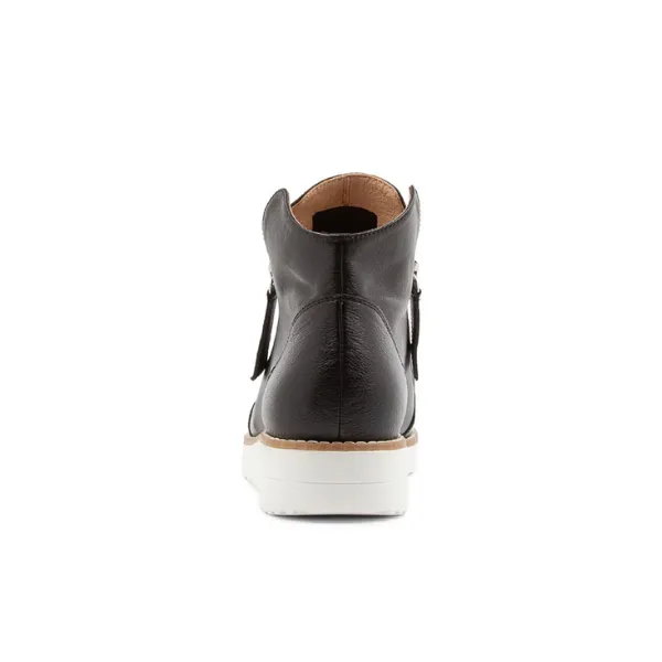 Django & Juliette Women's Ohmy Black/White Leisure Walk
