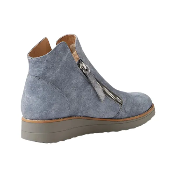 Django & Juliette Women's Ohmy Denim comfort zone