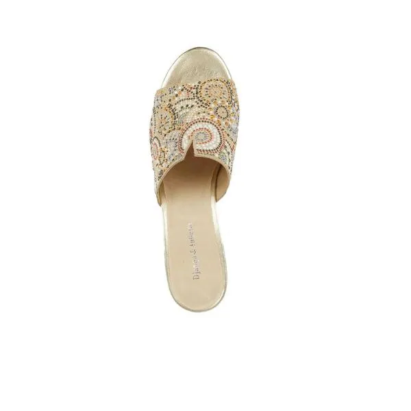 Django & Juliette Women's Tammy Beige drive mode