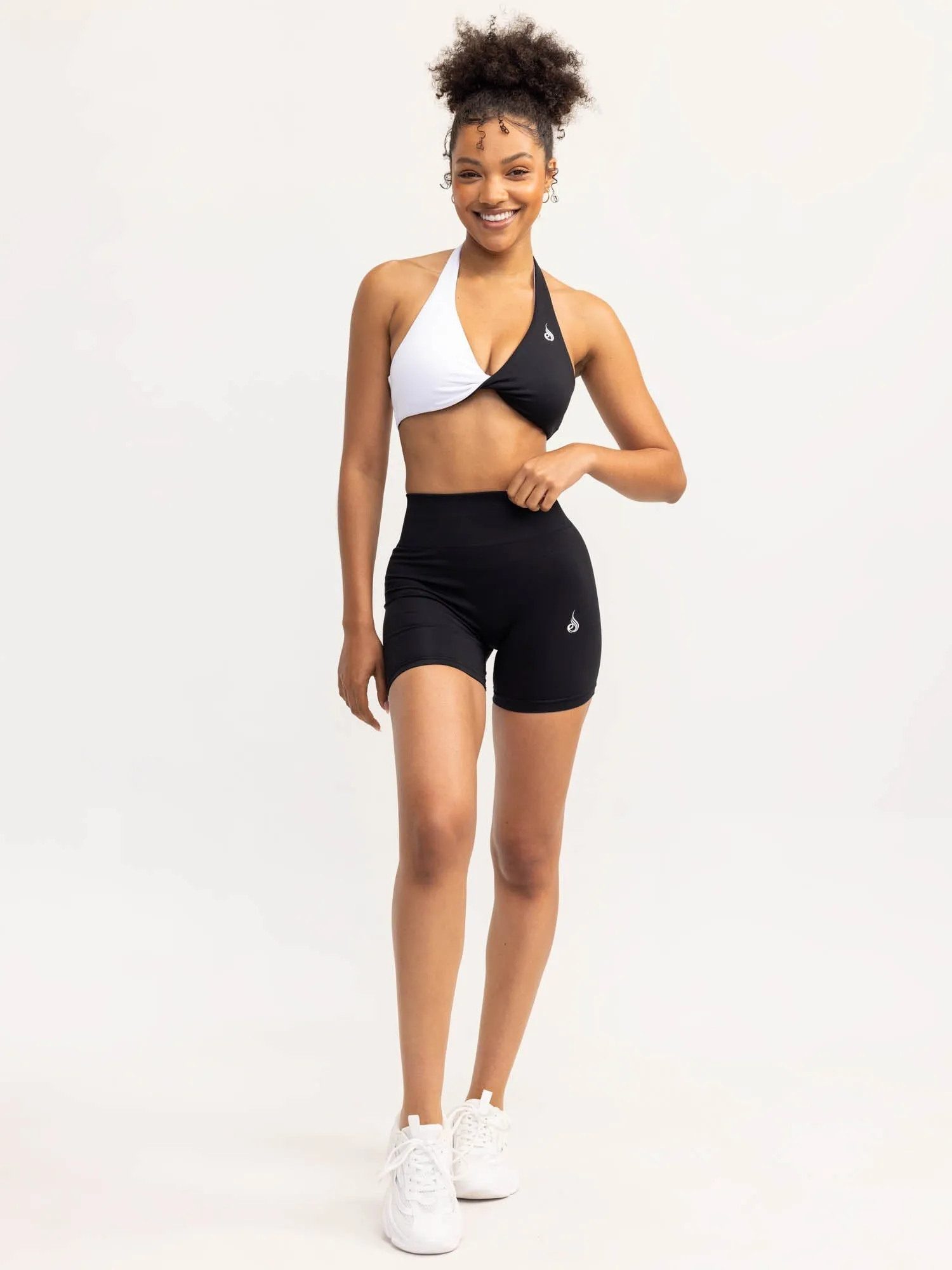 Duo Halter Twist Sports Bra - Black/White Performance Boost