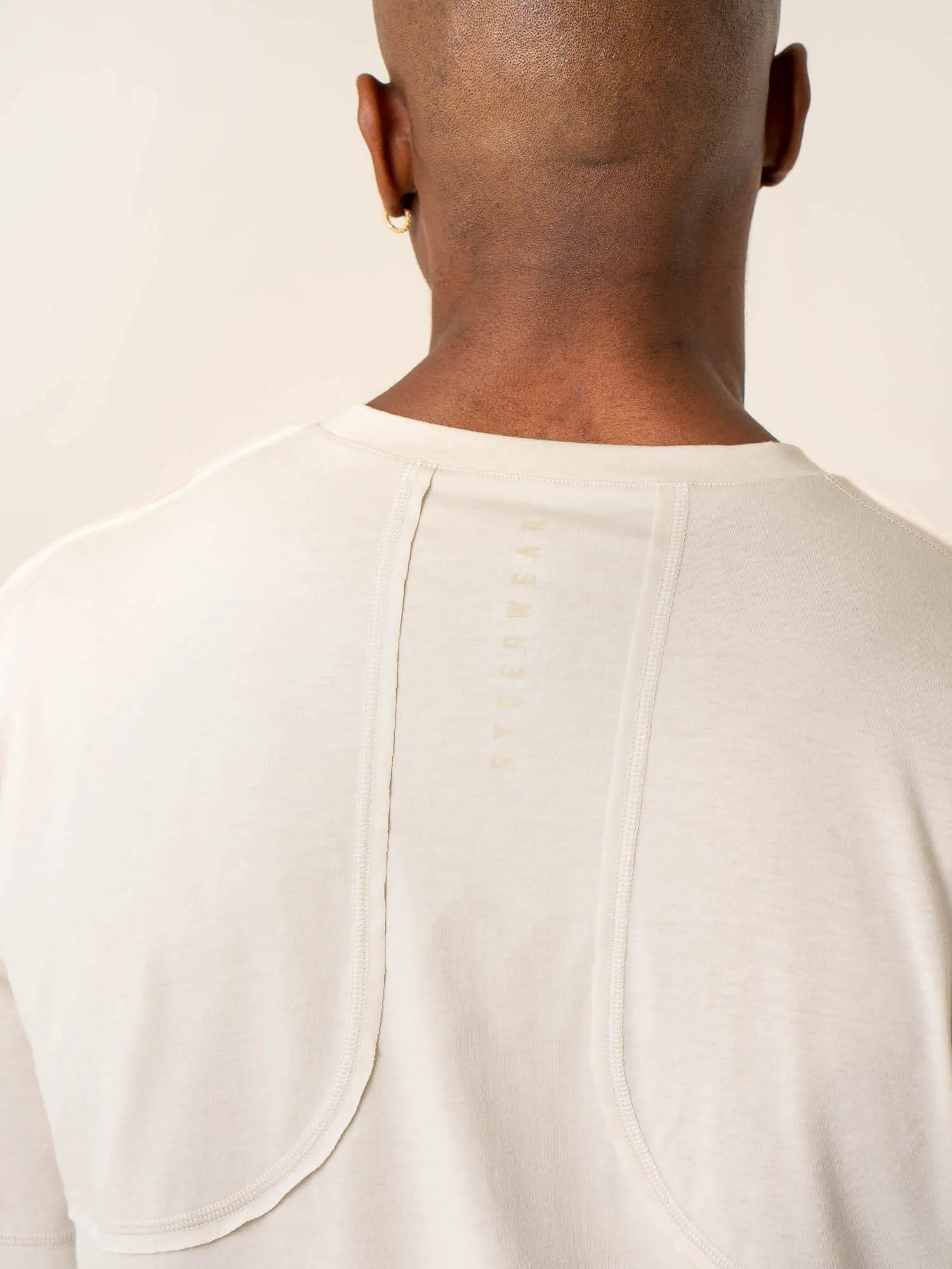 Dynamic Oversized T-Shirt - Stone urban edge