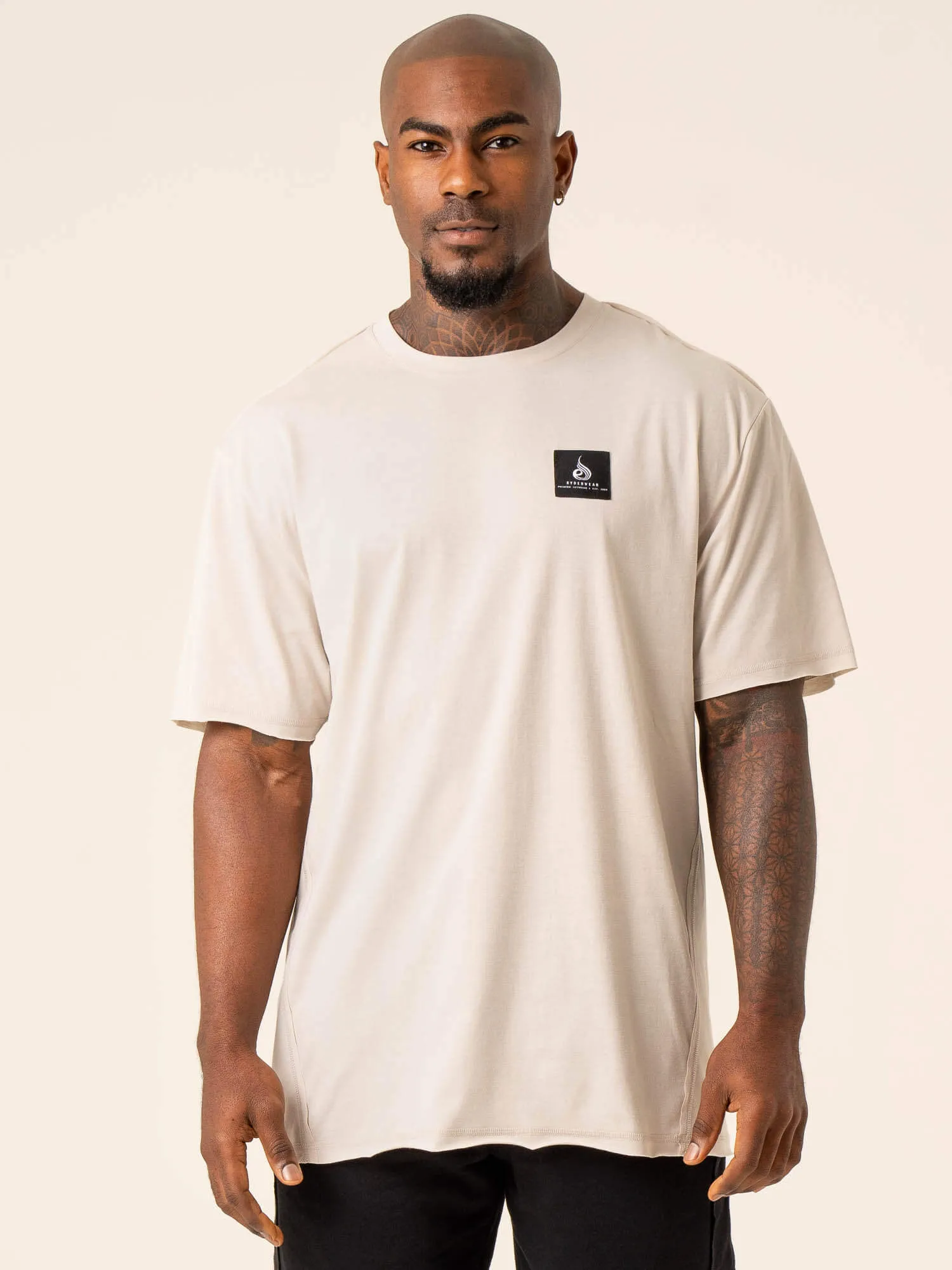 Dynamic Oversized T-Shirt - Stone festival gear