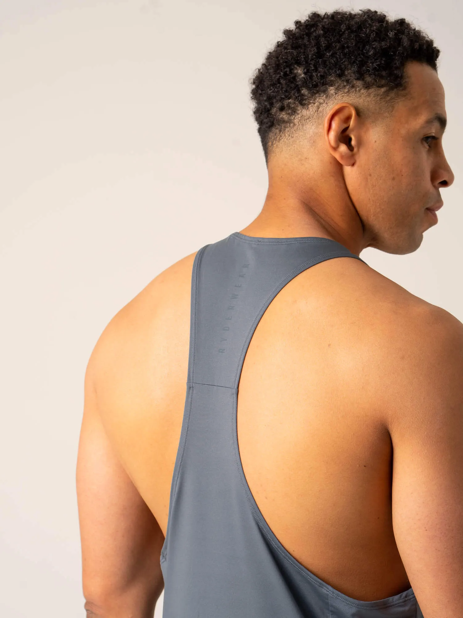 Dynamic Stringer T-Back - Petrol fashion element